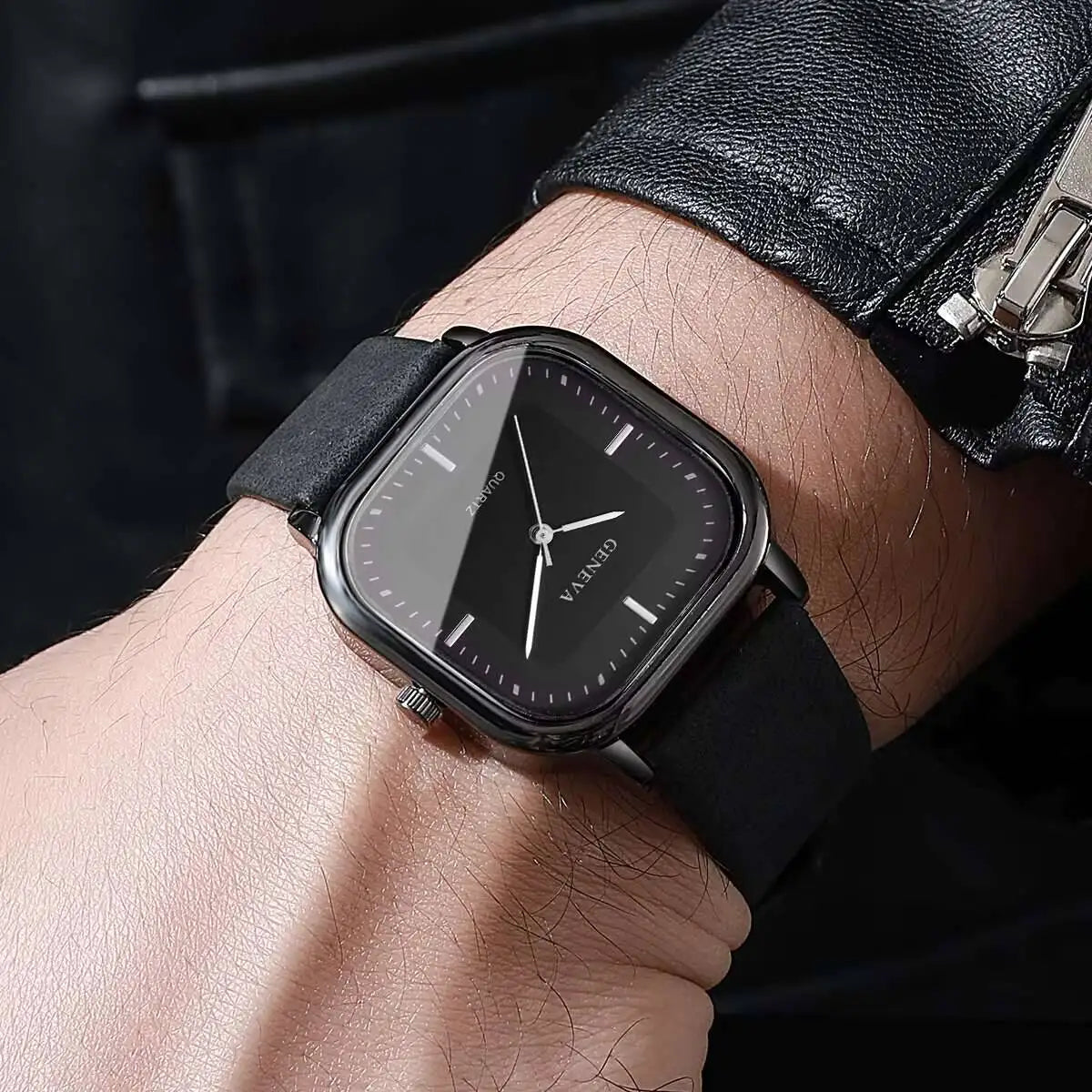 Fashion Square Minimalist Men's Quartz Watch Casual Leather Strap Wristwatch Reloj Hombre(Without Box)