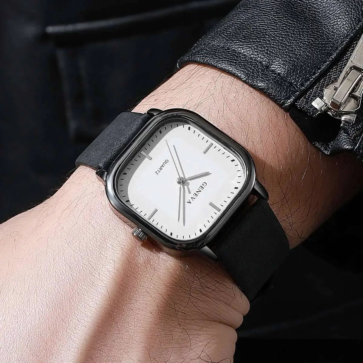 Fashion Square Minimalist Men's Quartz Watch Casual Leather Strap Wristwatch Reloj Hombre(Without Box)