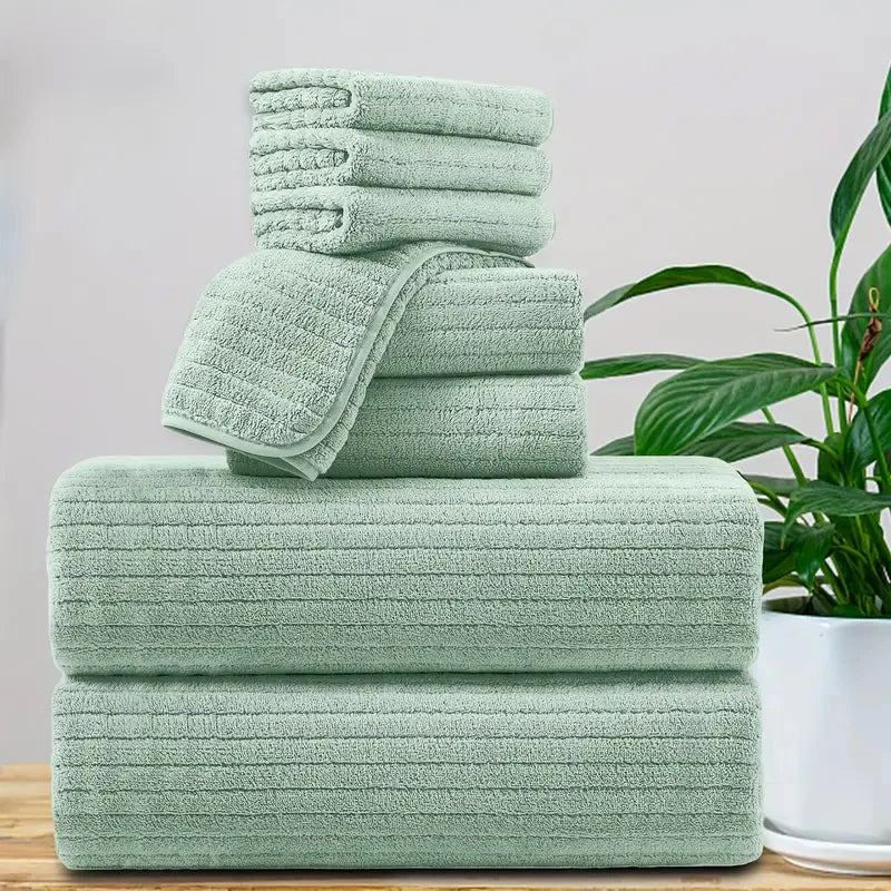 8 Pcs Bath Towel Set - 4 Washcloths, 2 Face Towels & 2 Bath Towels - Absorbent & Quick Dry, Ideal for Bathroom, Gym & Hotel Use